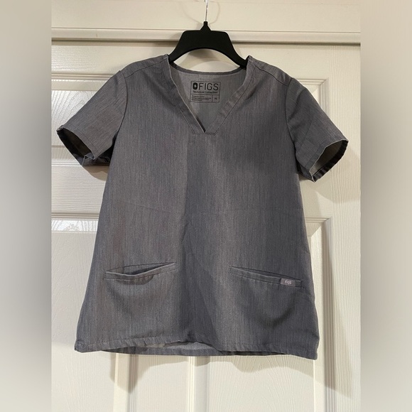 Figs Tops - FIGS Technical Collection Gray V Neck Short Sleeves 2 pocket Scrub Top Womens XS